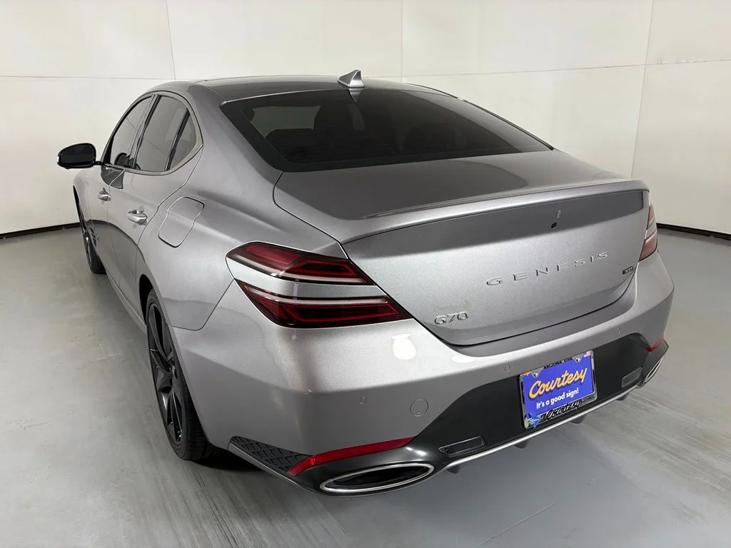 Used 2023 Silver Genesis 3.3T image 6