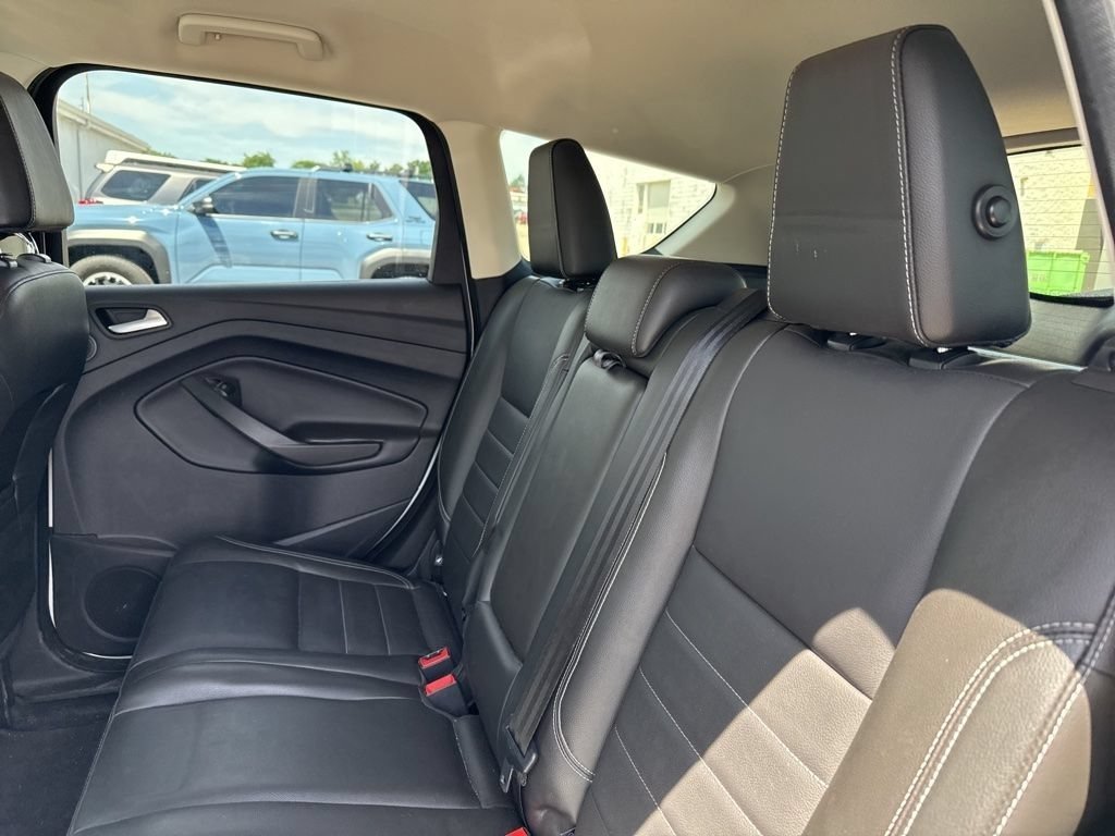 Used 2013 White Platinum Ford SEL image 25