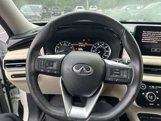 Certified Used 2023 White INFINITI PURE image 13