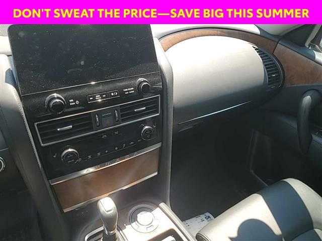 Used 2023 Gray Nissan SL image 9