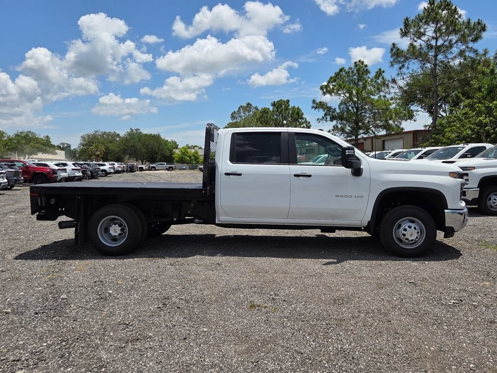 New 2026 Summit White Chevrolet Work Truck image 9