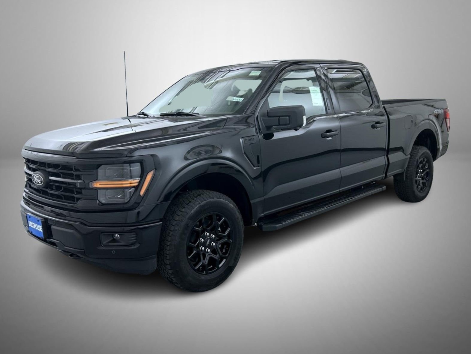 New 2026 Agate Black Metallic Ford XLT image 1
