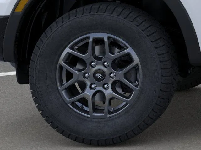 New 2026 Oxford White Ford XLT image 43