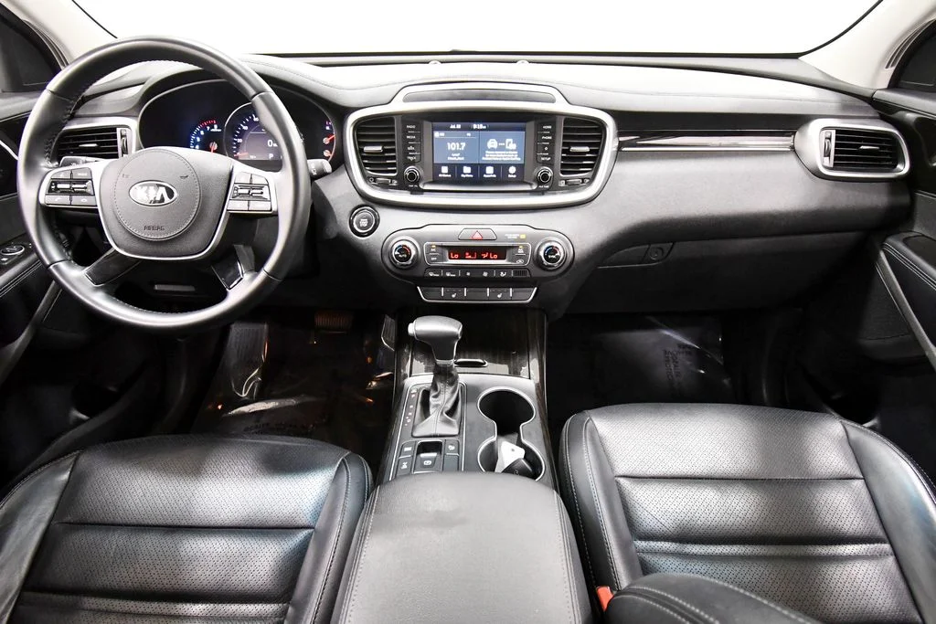 Certified Used 2020 White Kia EX image 3