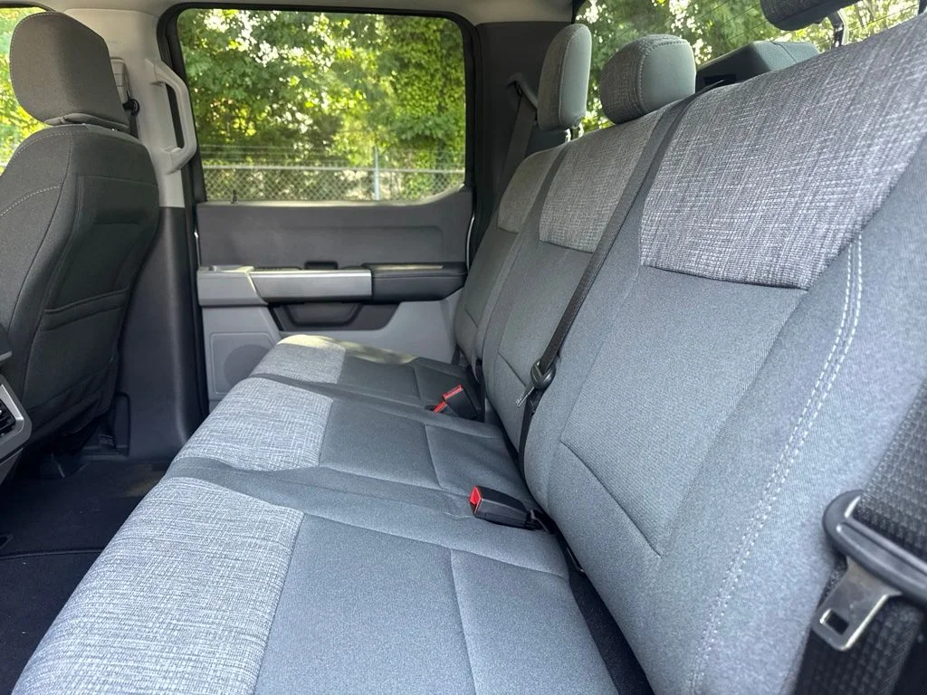 Used 2024 Gray Ford XLT image 21