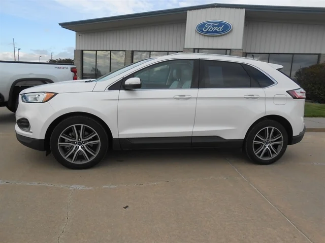 Used 2019 Ford Edge Titanium with VIN 2FMPK4K94KBC62967 for sale in Tyndall, SD