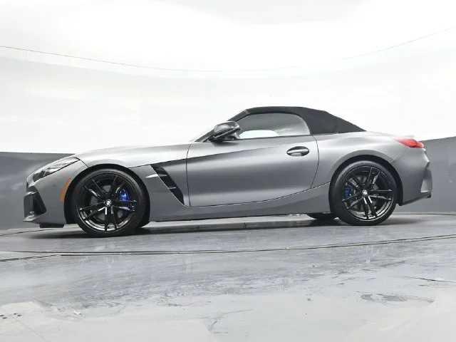 Used 2021 Gray BMW sDrive M40i image 35