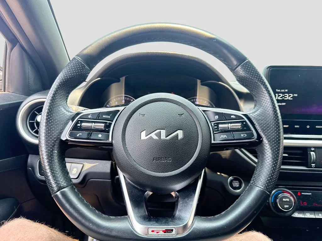 Used 2023 Black Kia GT-Line image 14