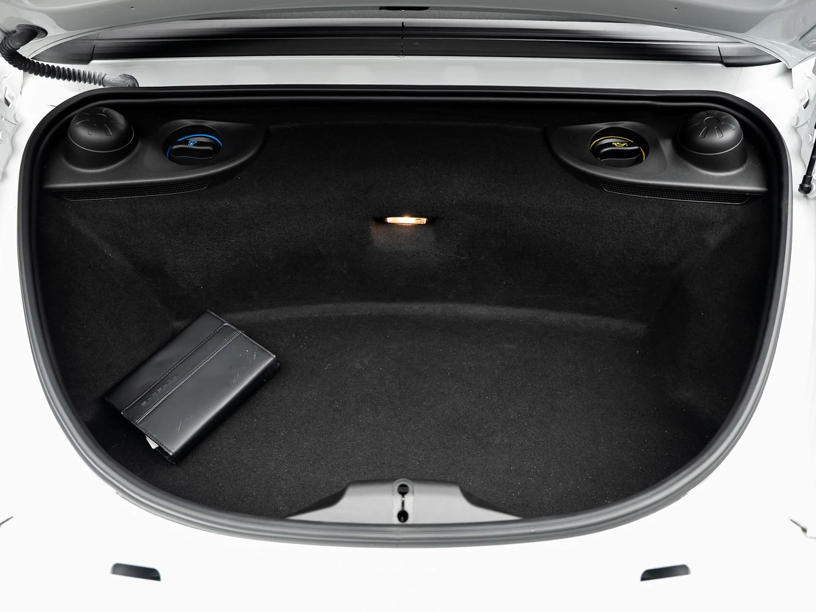 Used 2015 White Porsche S image 51
