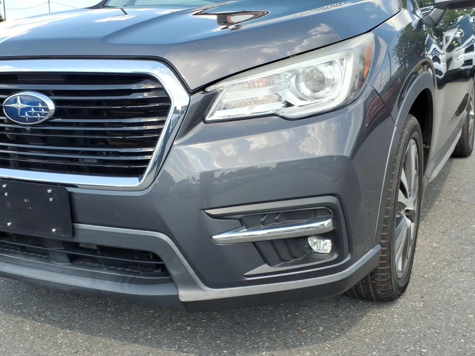 Used 2019 Magnetite Gray Metallic Subaru Touring image 15