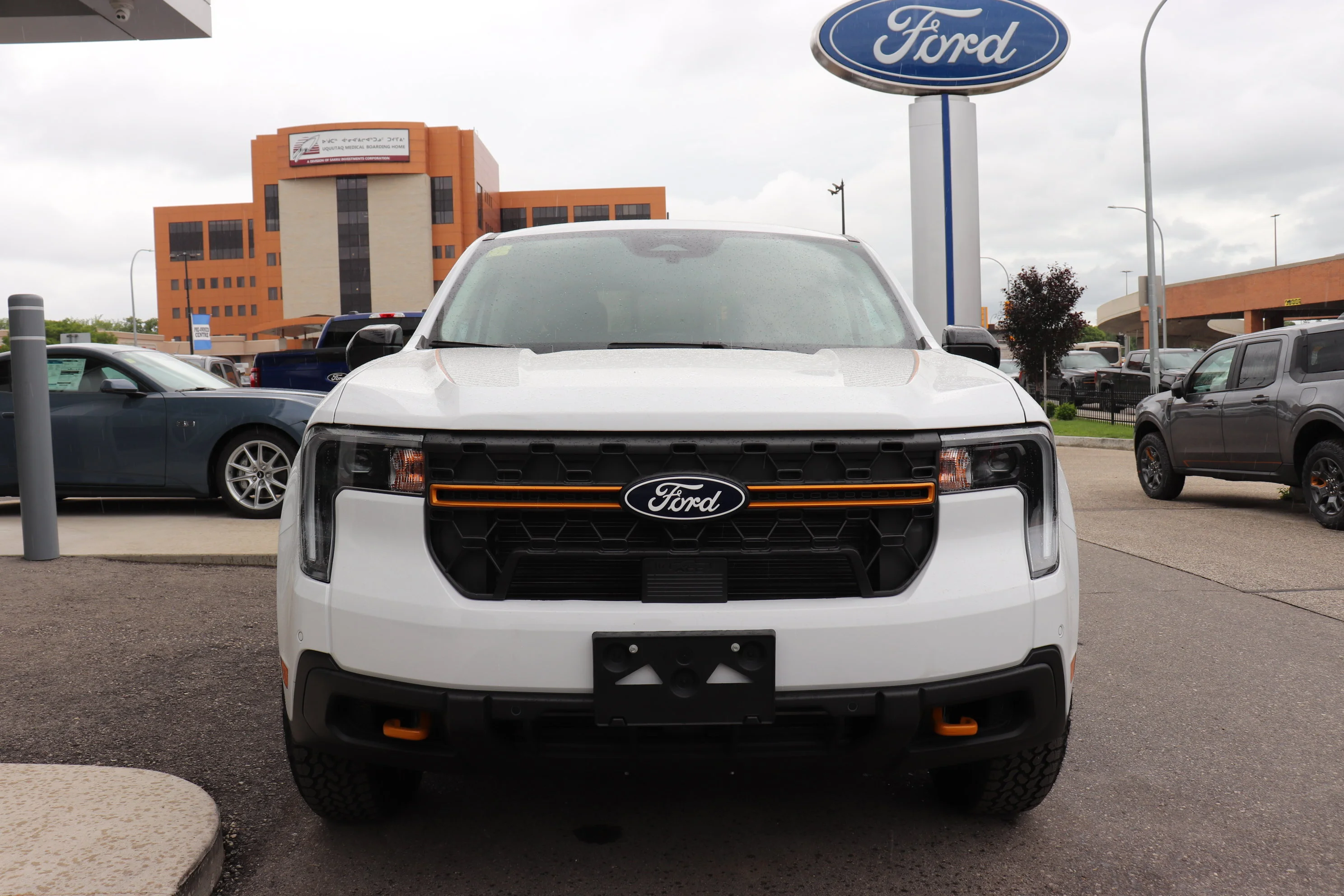 New 2026 OXFORD WHITE Ford Tremor image 2