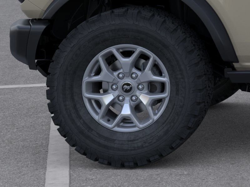 New 2025 Desert Sand Ford Badlands image 26