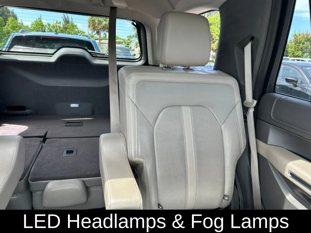 Used 2019 White Platinum Clearcoat Metallic Ford Limited image 14