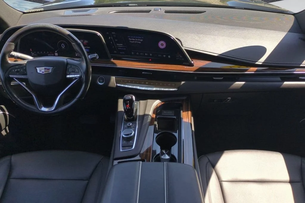 Used 2023 BLACK RAVEN Cadillac RWD Luxury image 16