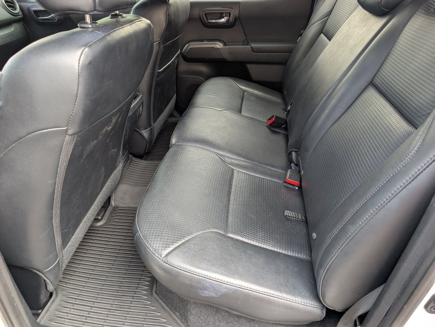 Used 2019 Super White Toyota TRD Off Road image 25