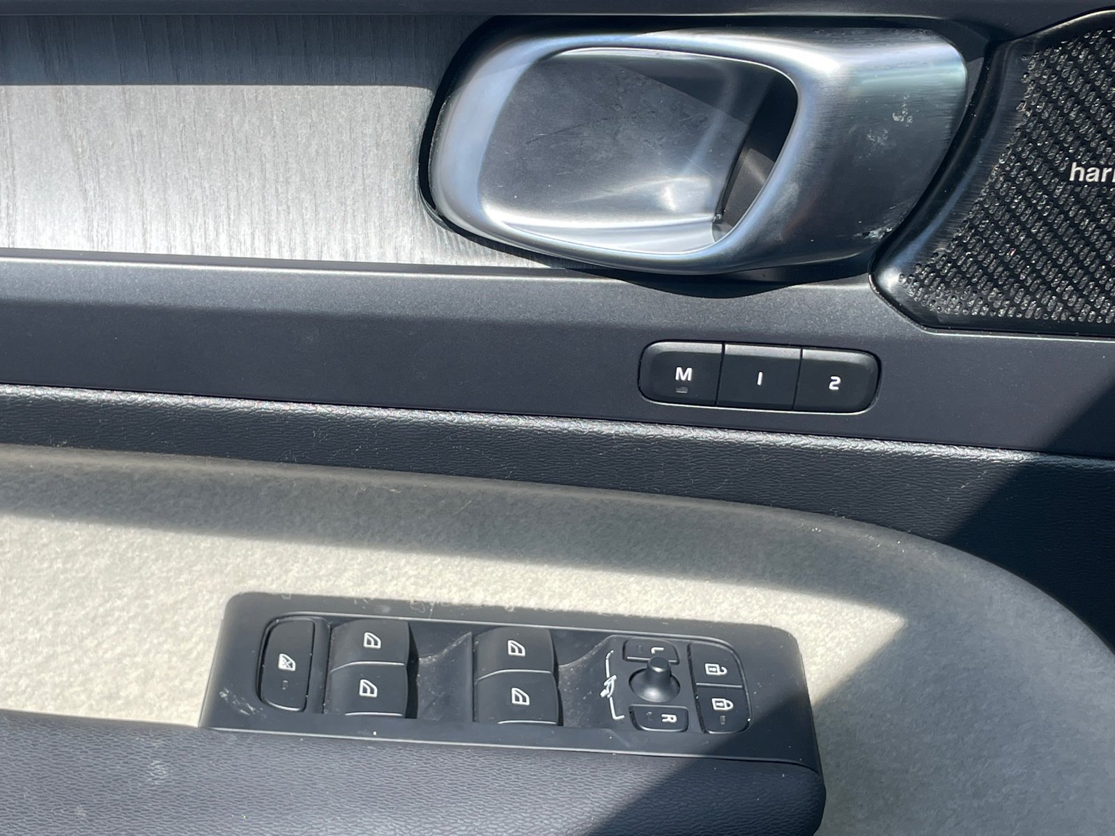 Used 2023 Thunder Grey Metallic Volvo Ultimate Dark Theme image 19