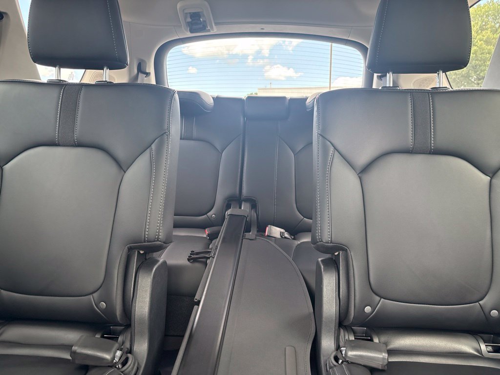Used 2025 Black Honda Touring image 11