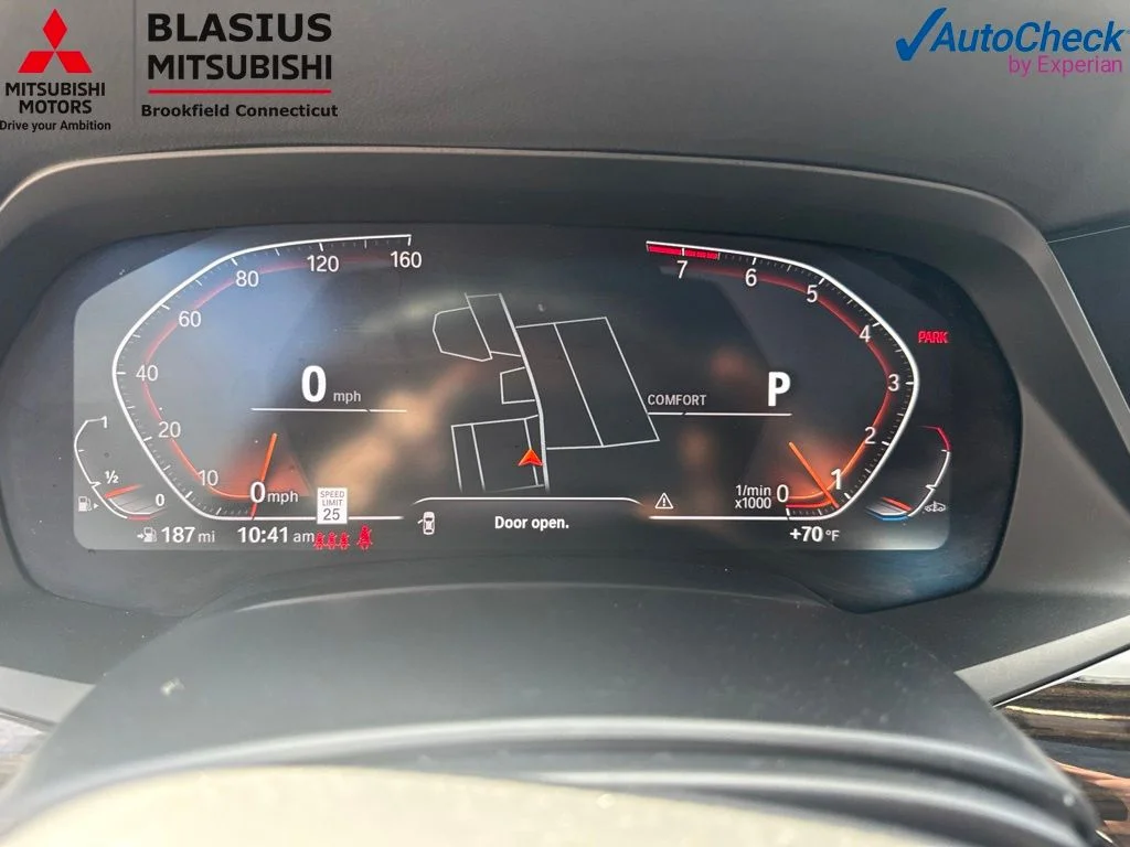 Used 2020 Black BMW xDrive40i image 35