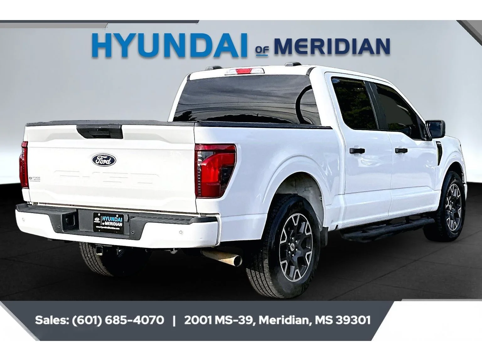 Used 2025 Oxford White Ford STX image 11