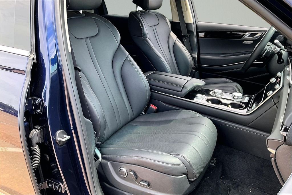 Used 2025 Blue Genesis 2.5T image 7