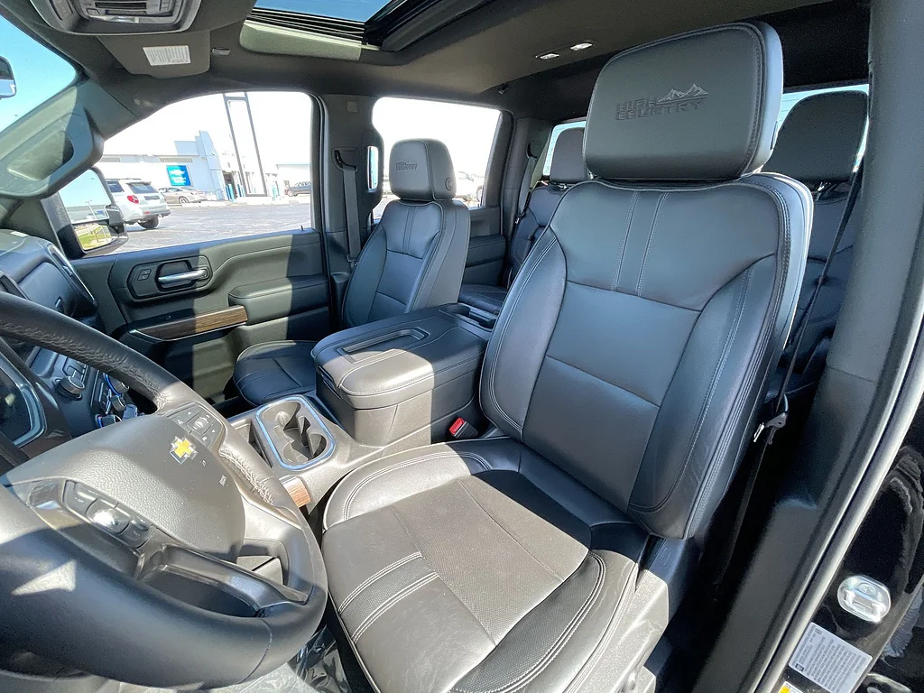 Used 2022 Black Chevrolet High Country image 20