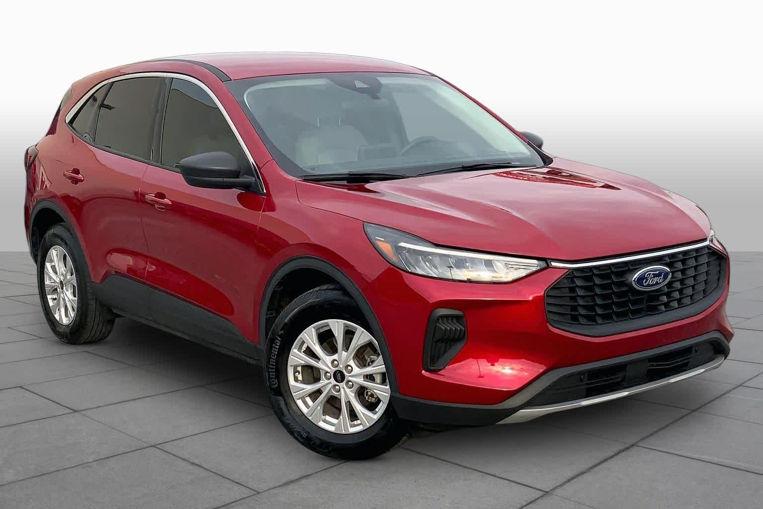 Used 2023 Rapid Red Metallic Tinted Clearcoat Ford Active image 3