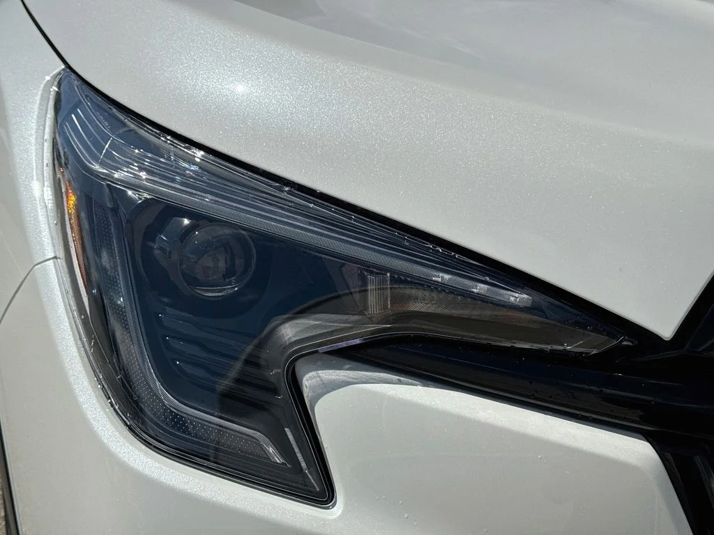 New 2026 White Subaru Onyx Edition Touring image 39