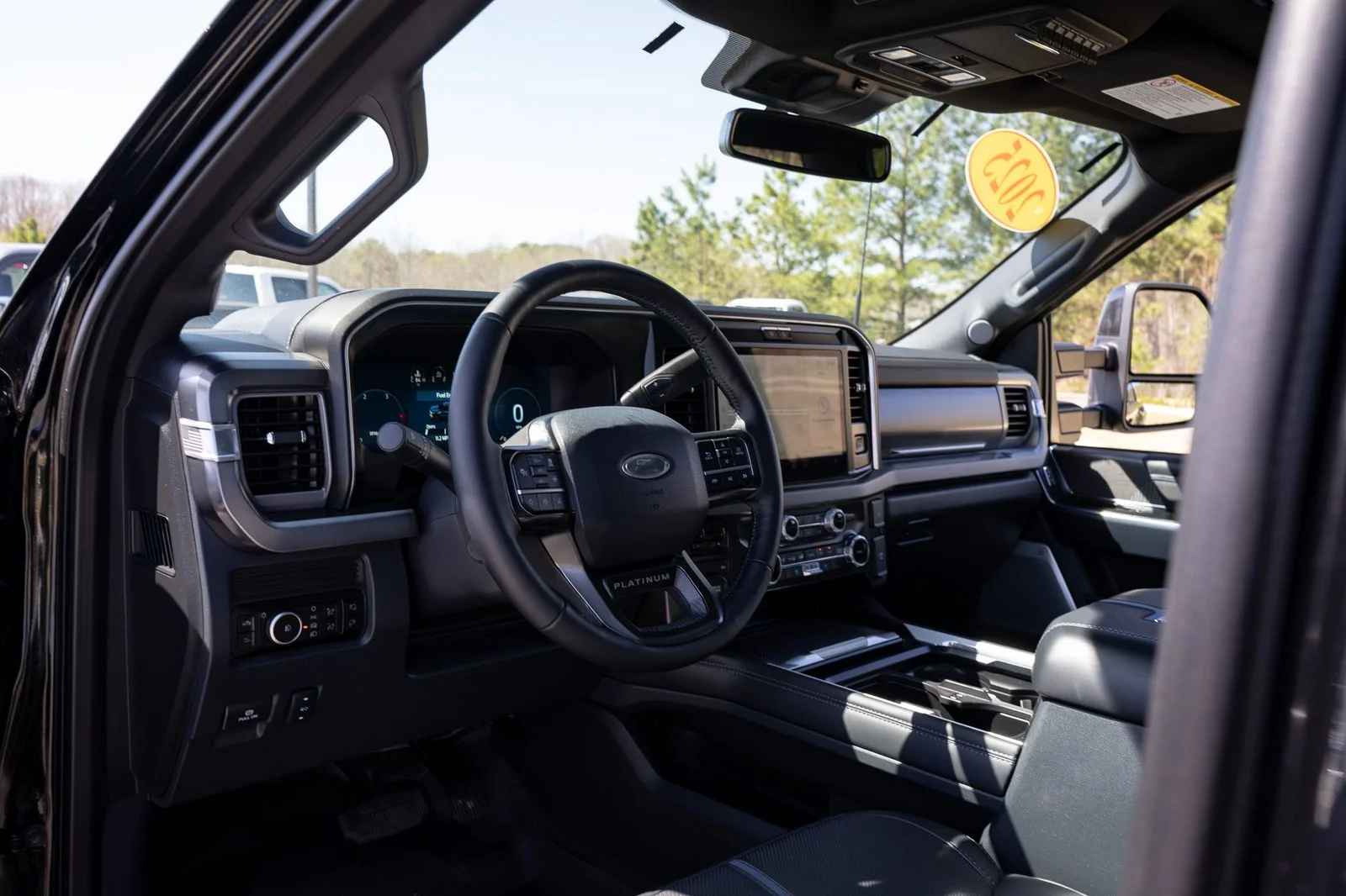 2025 Ford F-450 Super Duty Platinum - Photo 21