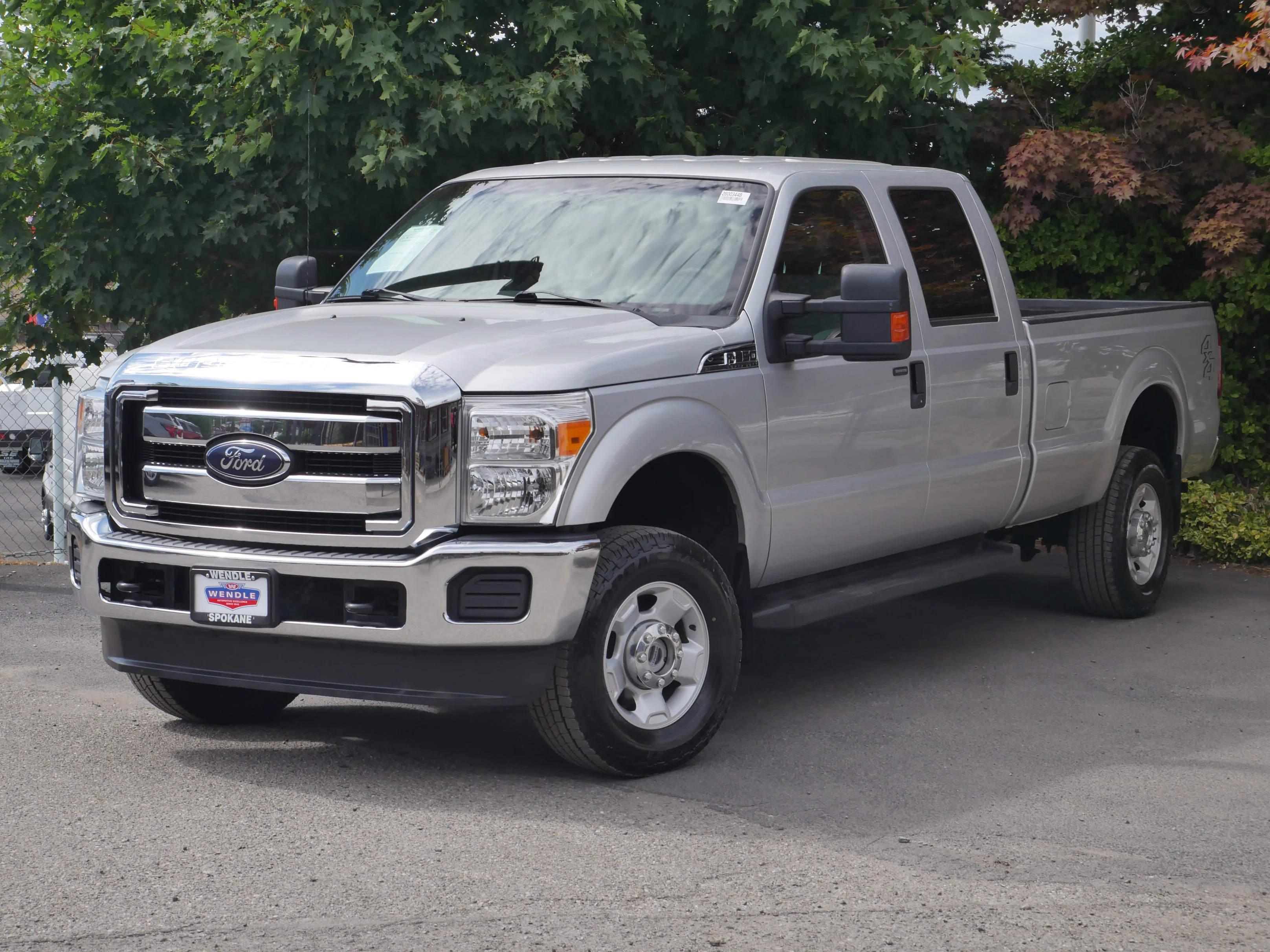 Used 2012 Ingot Silver Metallic Ford XLT image 2