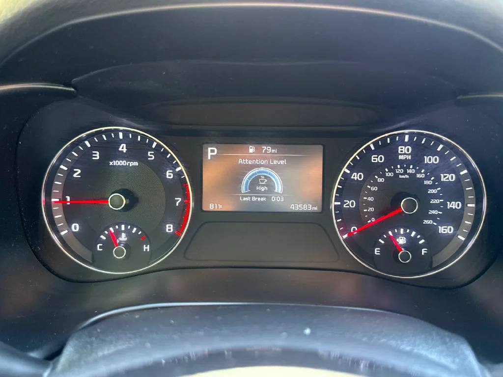 Used 2024 Currant Red Kia GT-Line image 21