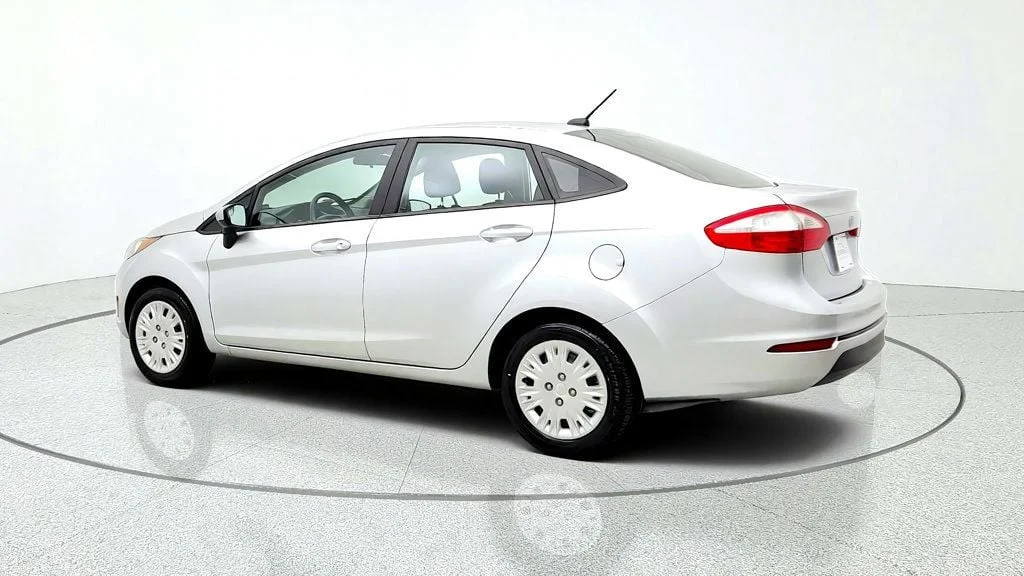 Used 2017 Ingot Silver Ford S Sedan w/ 5-Speed Manual Tranmission image 7