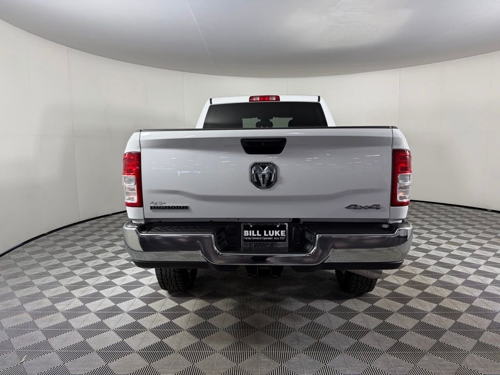 Used 2023 White Ram Big Horn image 6
