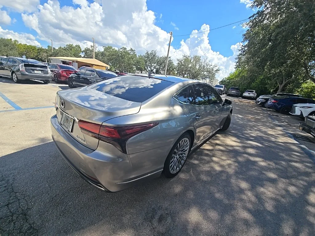 Certified Used 2024 Silver Lexus 500 Base image 5
