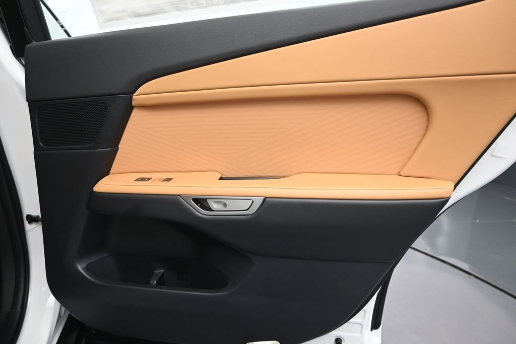 New 2026 Ultra White Lexus ES 350e PREMIUM image 20