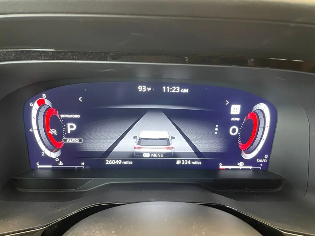 Used 2024 Black Nissan Platinum image 7