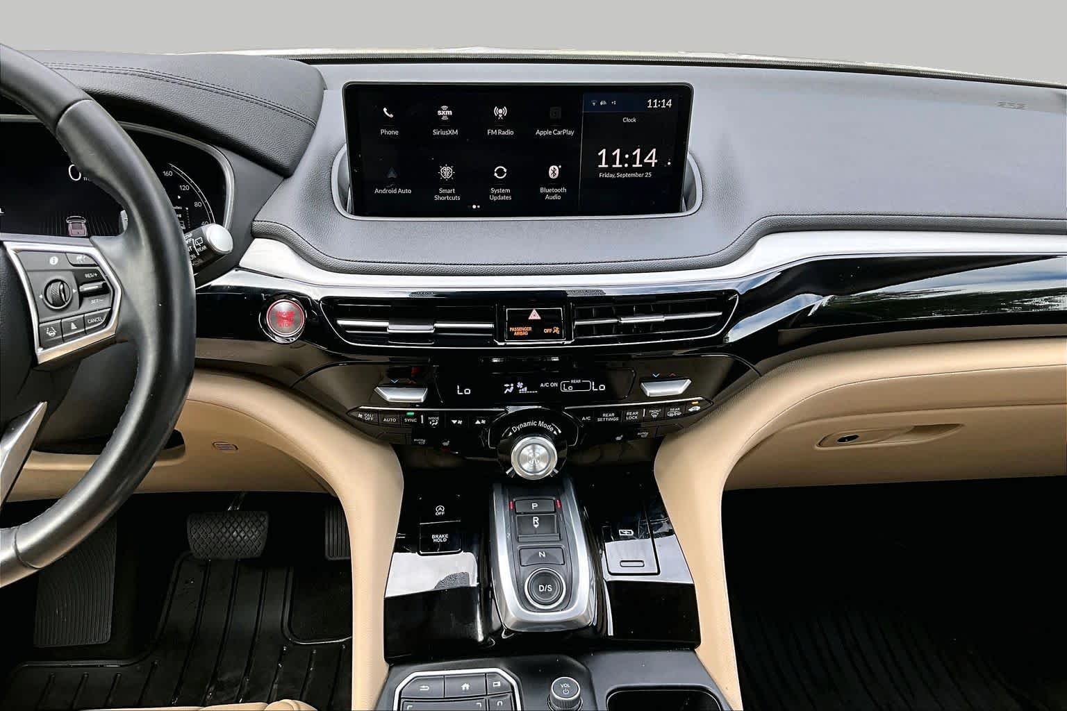 Used 2024 Platinum White Pearl Acura  image 7