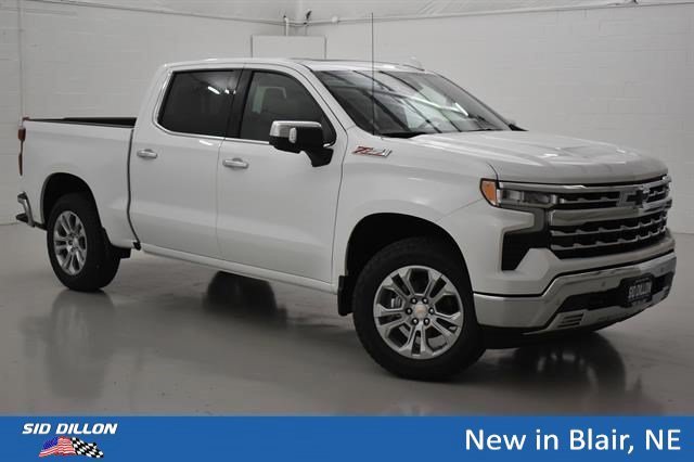 New 2026 Summit White Chevrolet LTZ image 14