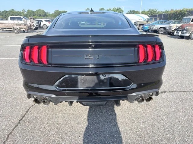 Used 2020 Black Ford GT image 4
