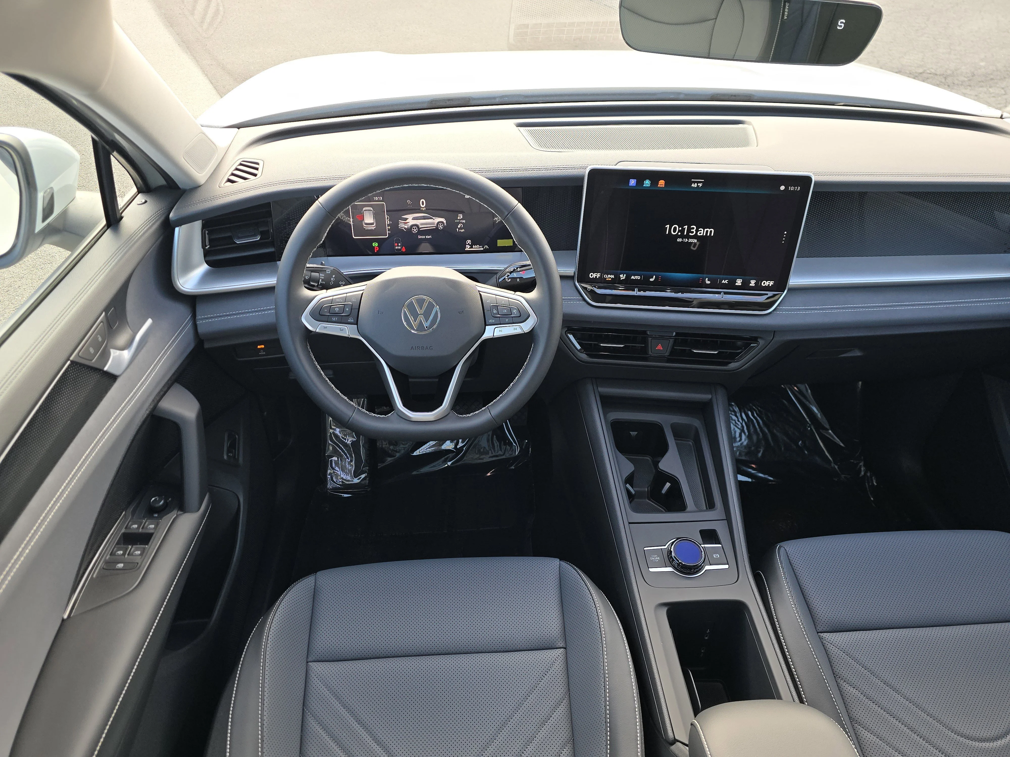 New 2026 Pure White Volkswagen SE image 20