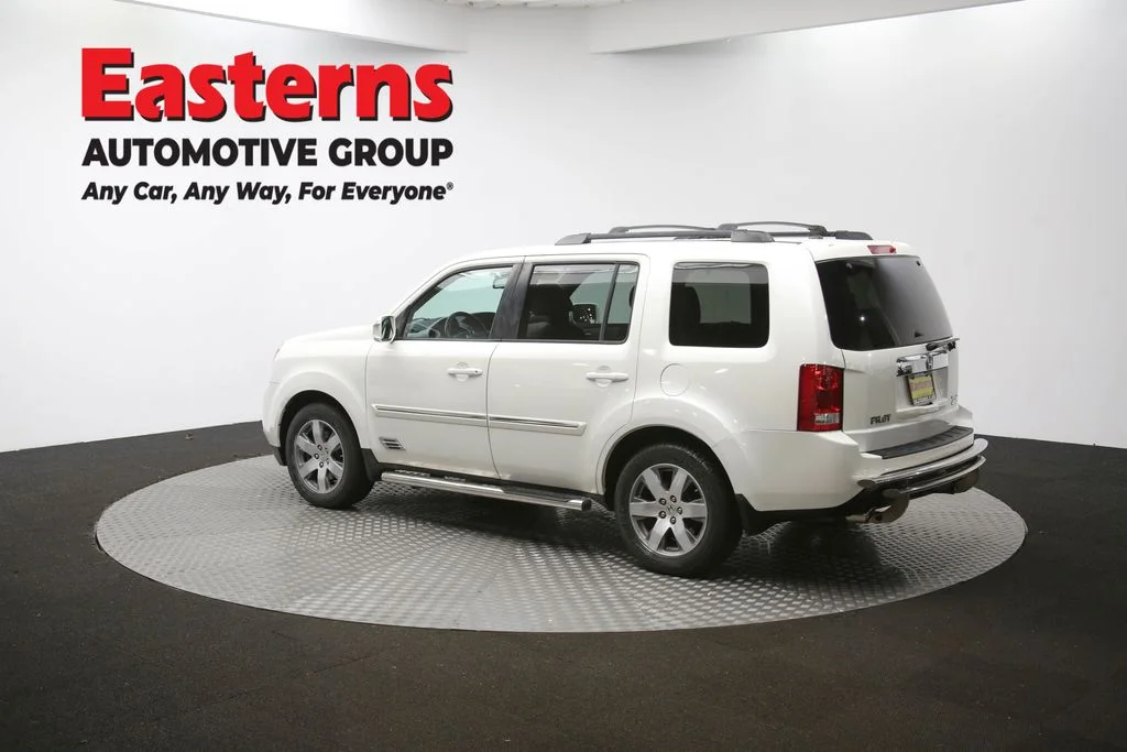 Used 2014 White Honda Touring image 61