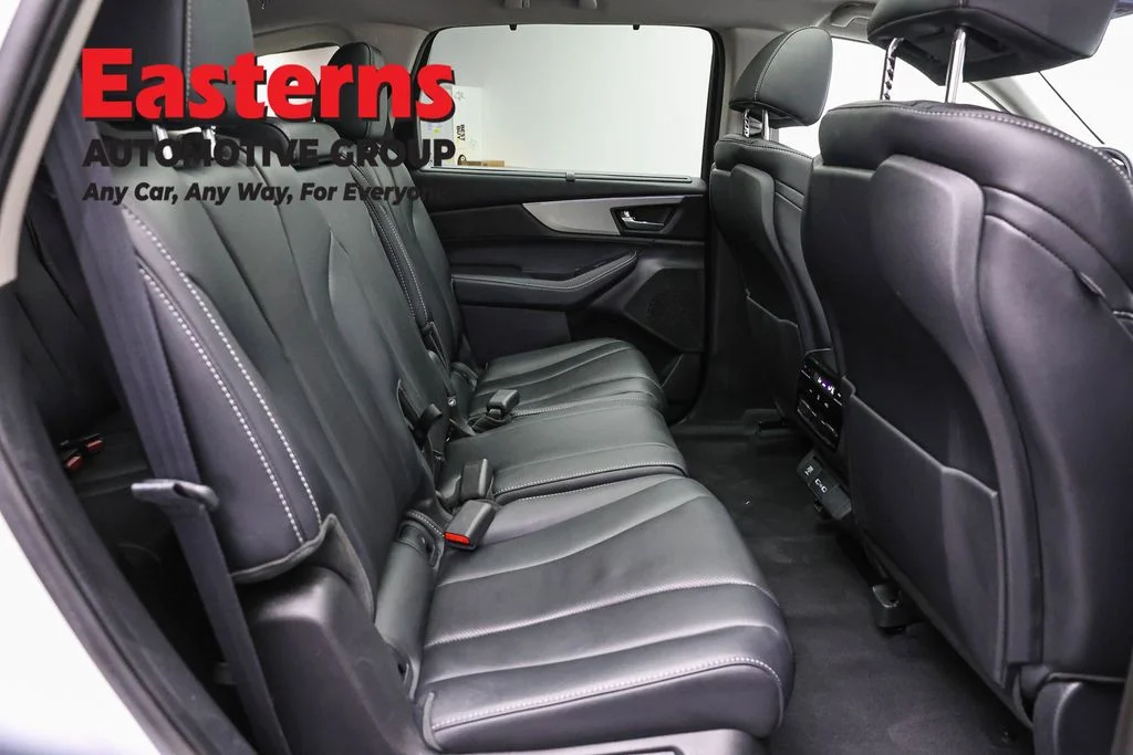 Used 2023 White Acura Technology image 25