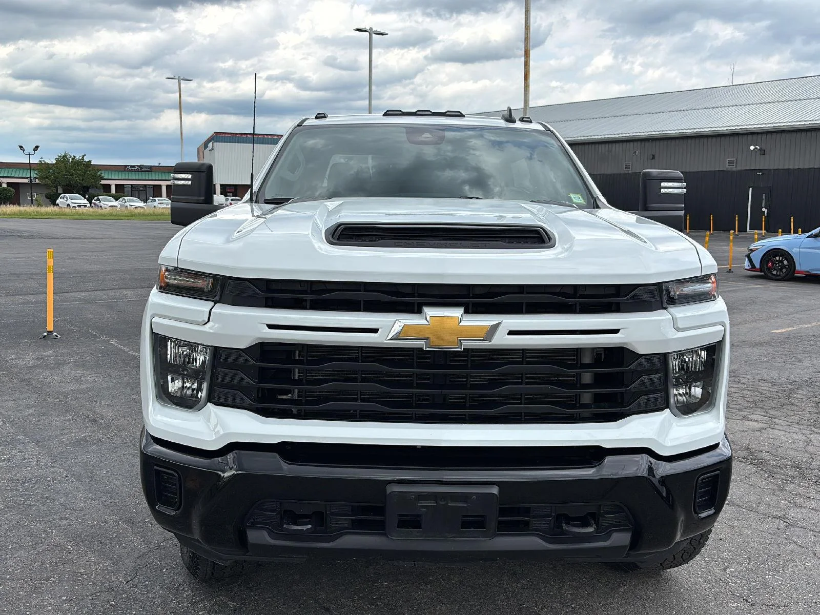 Used 2024 Summit White Chevrolet Custom image 10