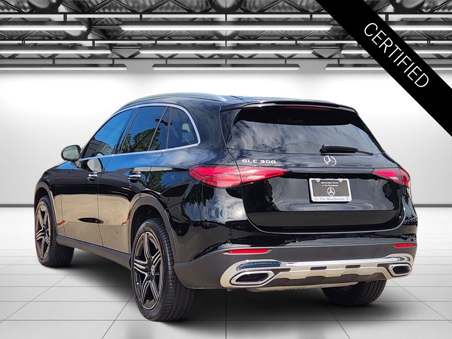 Certified Used 2026 Black Mercedes-Benz GLC 300 image 7