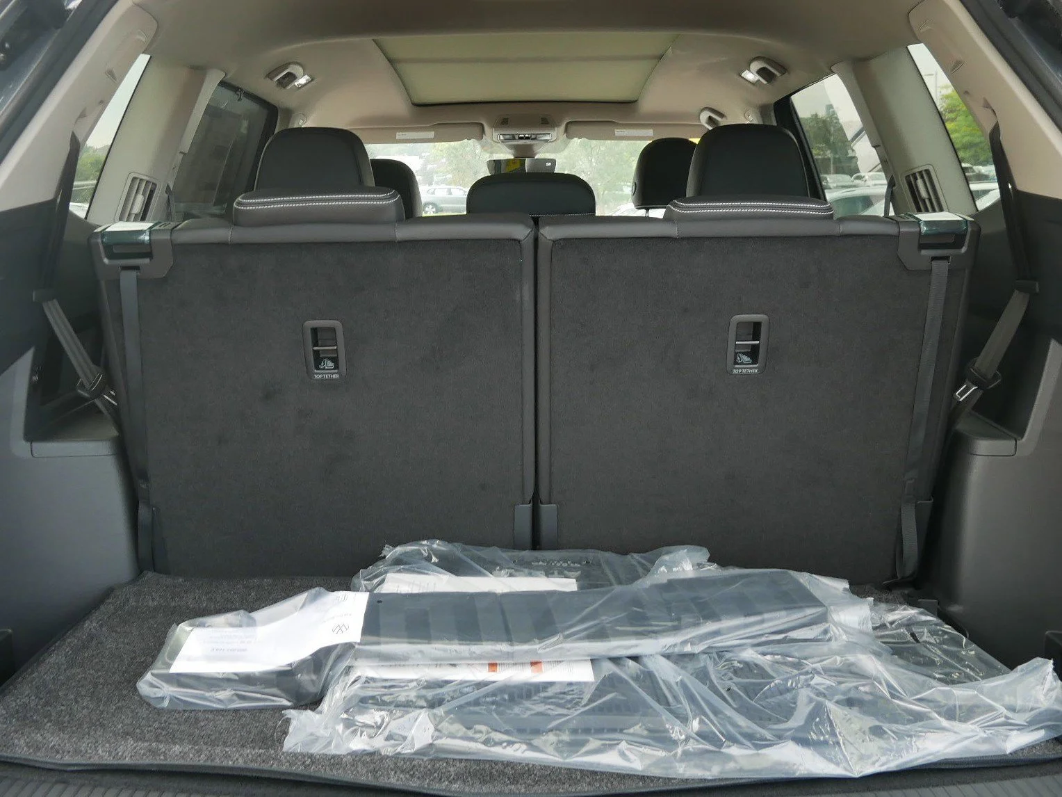 New 2026 Pure Gray Volkswagen 2.0T SEL Premium R-Line image 6