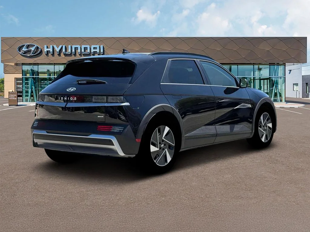 New 2026 Black Hyundai SEL image 7
