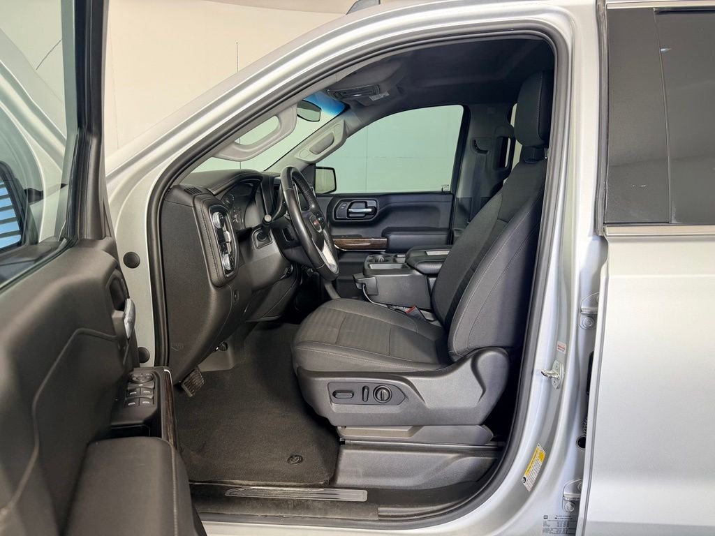 Used 2021 Silver GMC SLE image 23