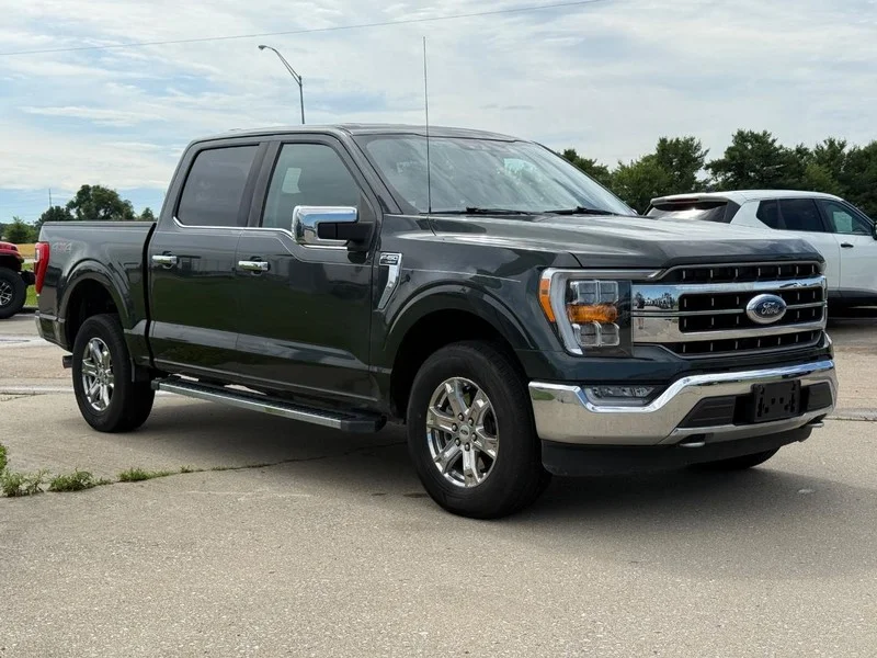Used 2021 Guard Metallic Ford LARIAT 4WD SuperCrew 5.5