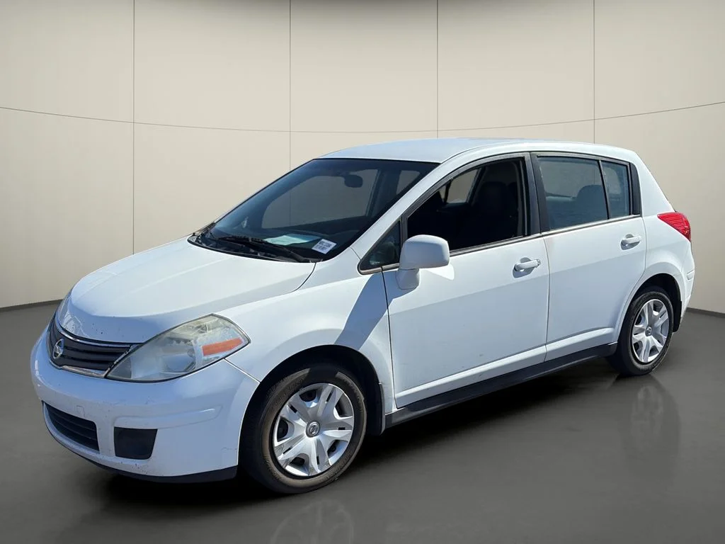 Certified Used 2010 White Nissan 1.8 S image 3