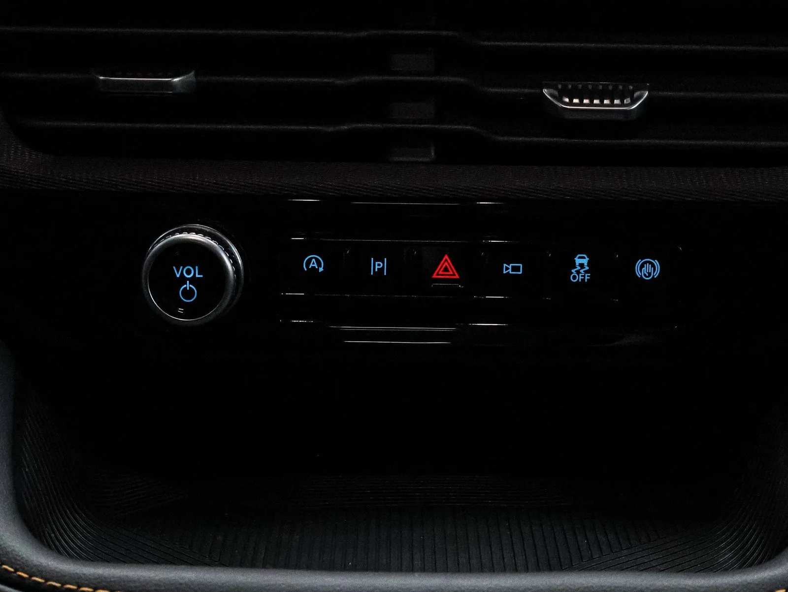 New 2026 Marsh Gray Ford Tremor® image 27