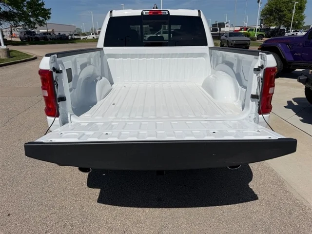 New 2026 Bright White Clear-Coat Exterior Paint RAM Tradesman image 6